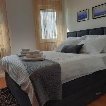 Apartments Pekera Selce Exterior photo