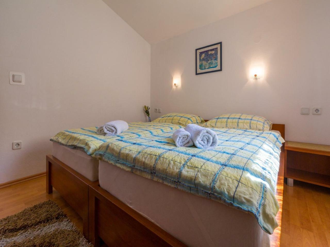 Apartments Pekera Selce Exterior photo