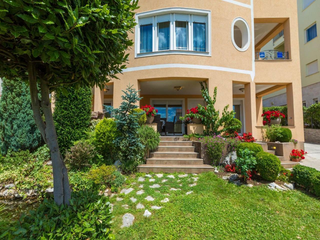 Apartments Pekera Selce Exterior photo